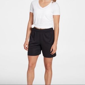 NWT DSG Women's Performance 7” Shorts